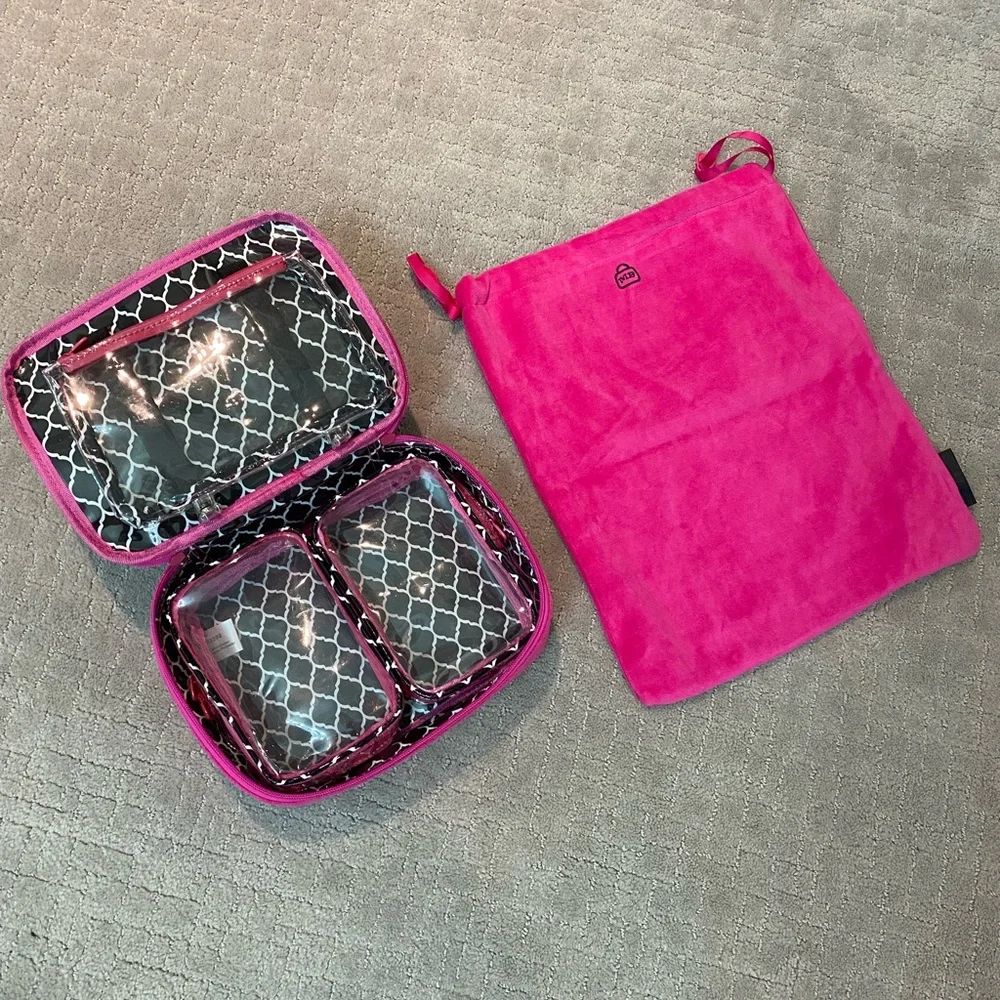 NEW Hot Pink, Black & White Velour Travel Laundry / Shoe & Cosmetics Makeup Bags